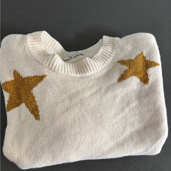 Madewell cropped Cozy Cream Sweater with Gold Star Accents - Picture 1 of 8